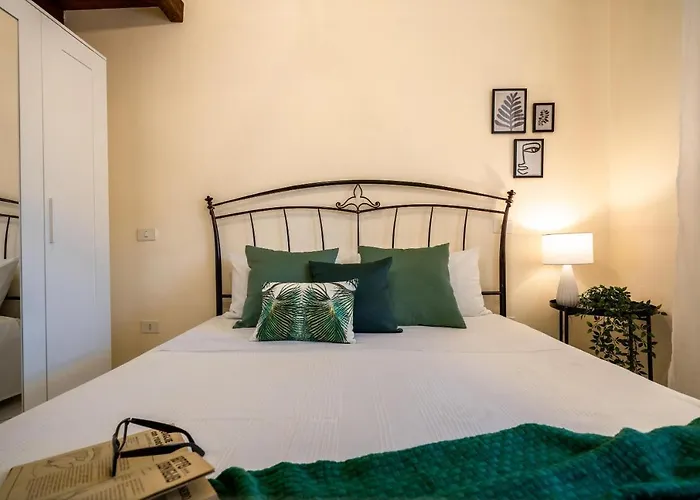 Chelubirdi Віллазімьюс